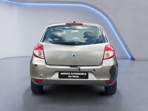 Clio III 1.2 16V 75 eco2 Expression 2009 occasion 78230 Le Pecq