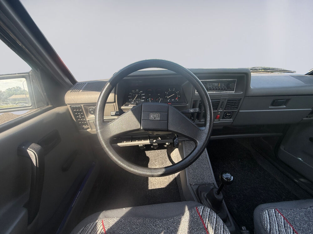 Corsa 1.2 S Viva 1990 occasion 78230 Le Pecq