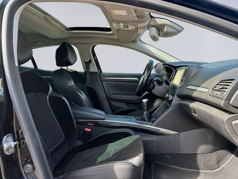 Megane IV M&eacute;gane IV Berline dCi 130 Energy Intens 2017 occasion 78230 Le Pecq