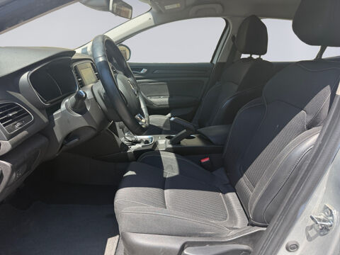 Megane IV M&eacute;gane IV Berline Blue dCi 115 EDC Business Intens 2020 occasion 78230 Le Pecq