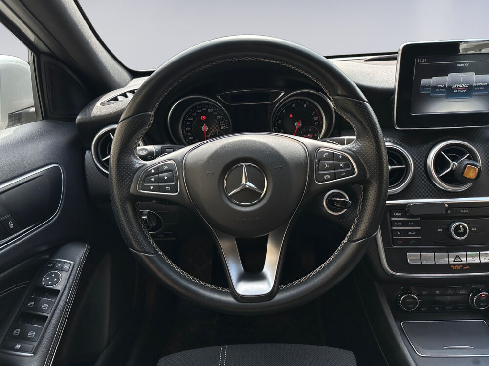 Classe A 200 7G-DCT Sensation 2016 occasion 78230 Le Pecq