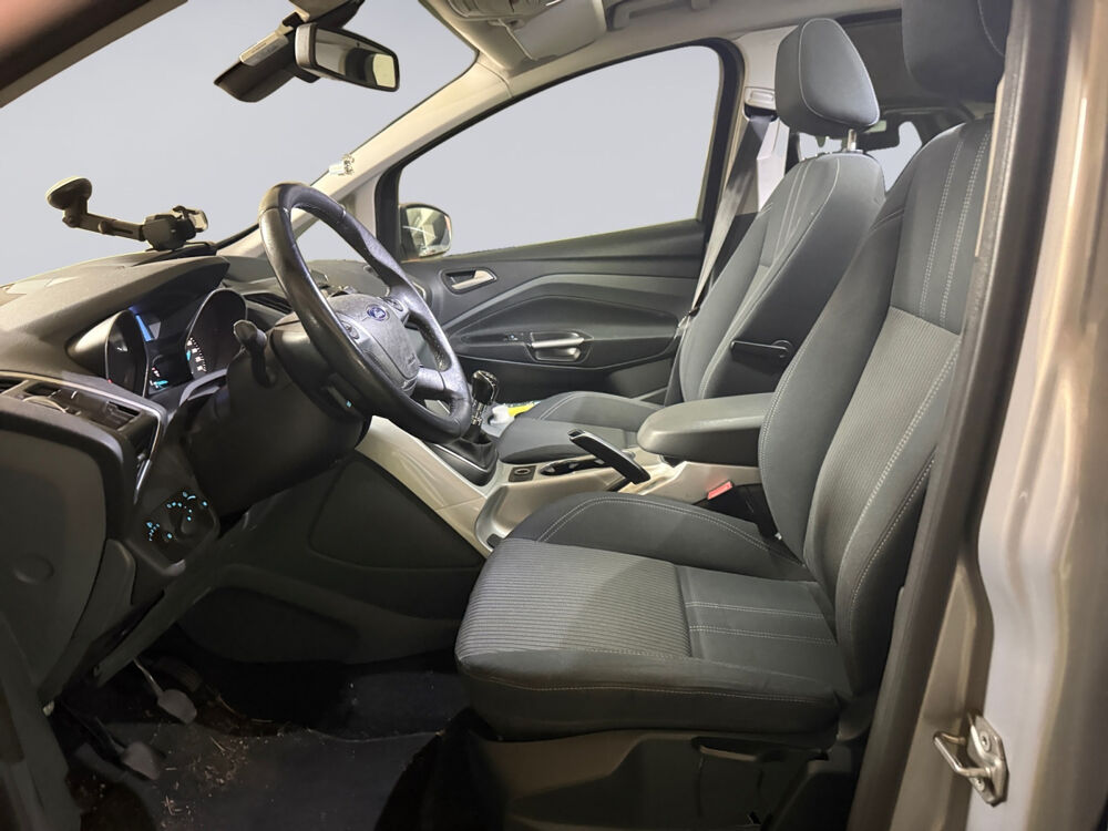 Grand C-MAX 1.6 TDCI 115 FAP Trend 2011 occasion 78230 Le Pecq