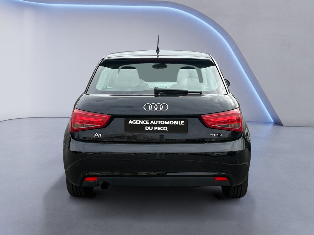 A1 1.2 TFSI 86 Ambition 2011 occasion 78230 LE PECQ