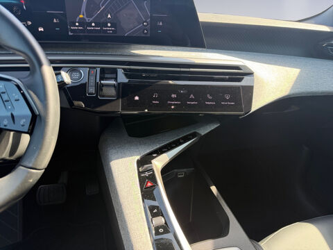 3008 Hybrid 136 e-DCS6 Allure Pack 2025 occasion 78230 Le Pecq