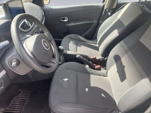 Clio III 1.2 16V 75 eco2 Expression 2009 occasion 78230 Le Pecq
