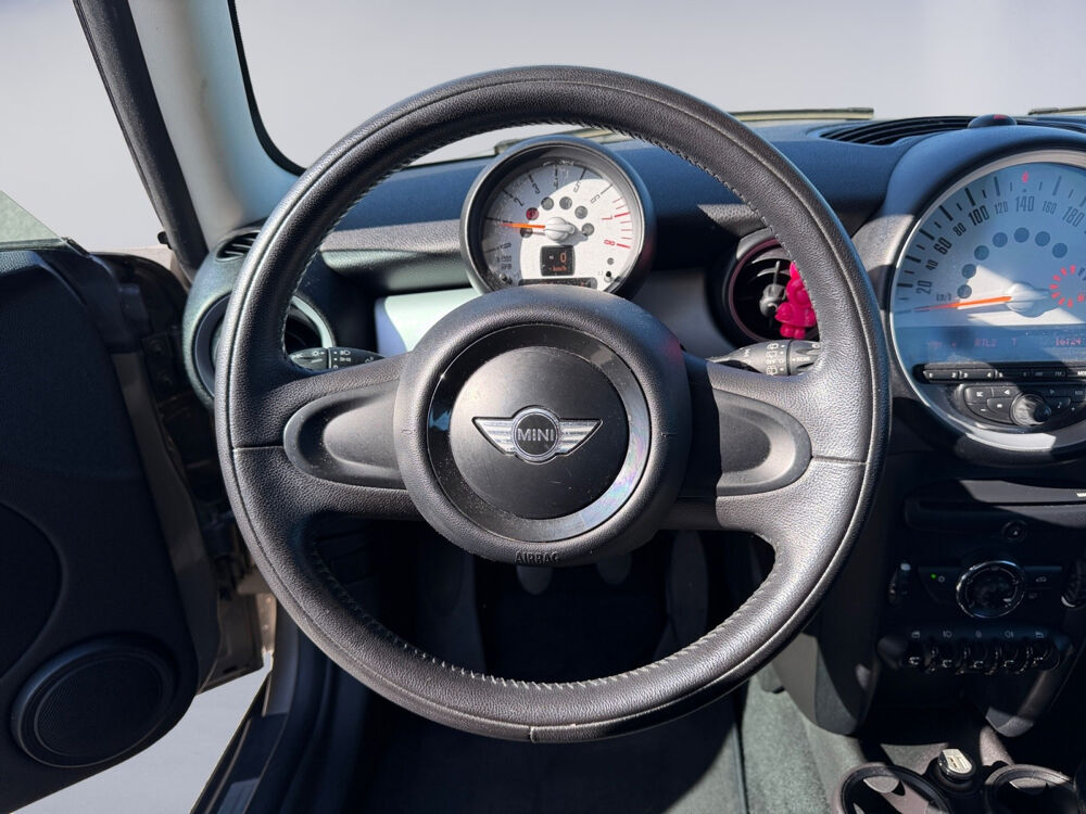 One Hatch 98 ch 2012 occasion 78160 Marly-le-Roi