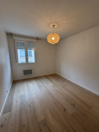  Appartement à louer 3 pièces 68 m²