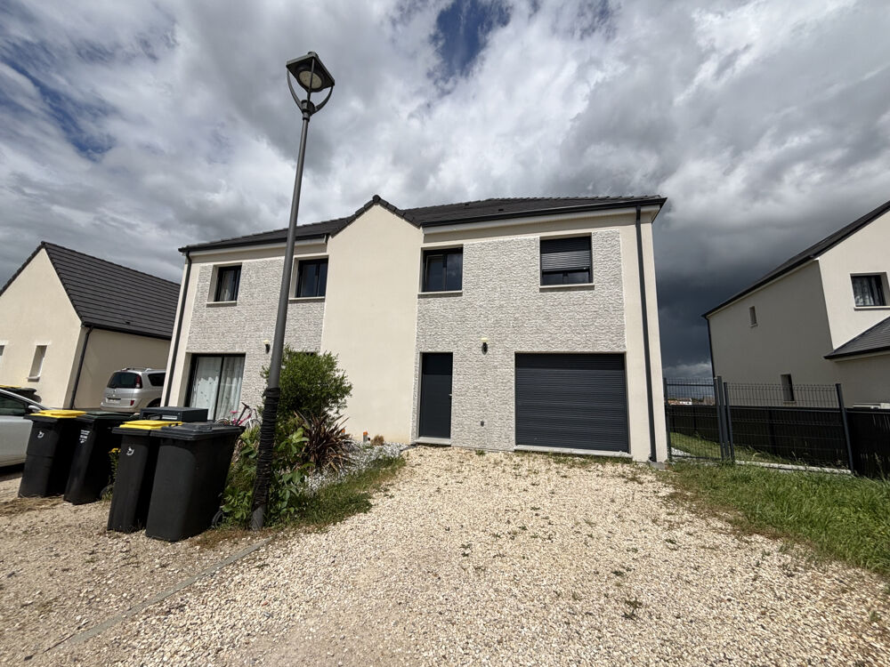Maison neuve à Gidy