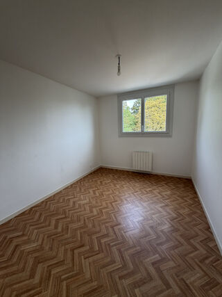  Appartement à louer 2 pièces 48 m²
