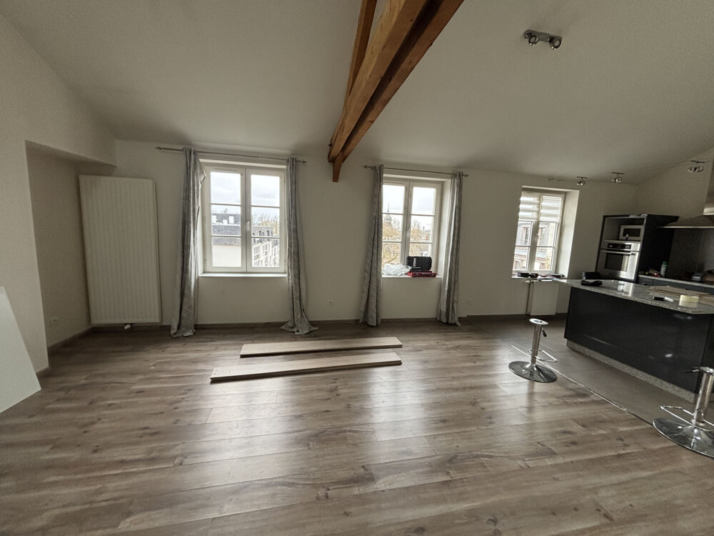 ORLEANS - RUE DU PUIT DE LINIERES - F3 A LOUER