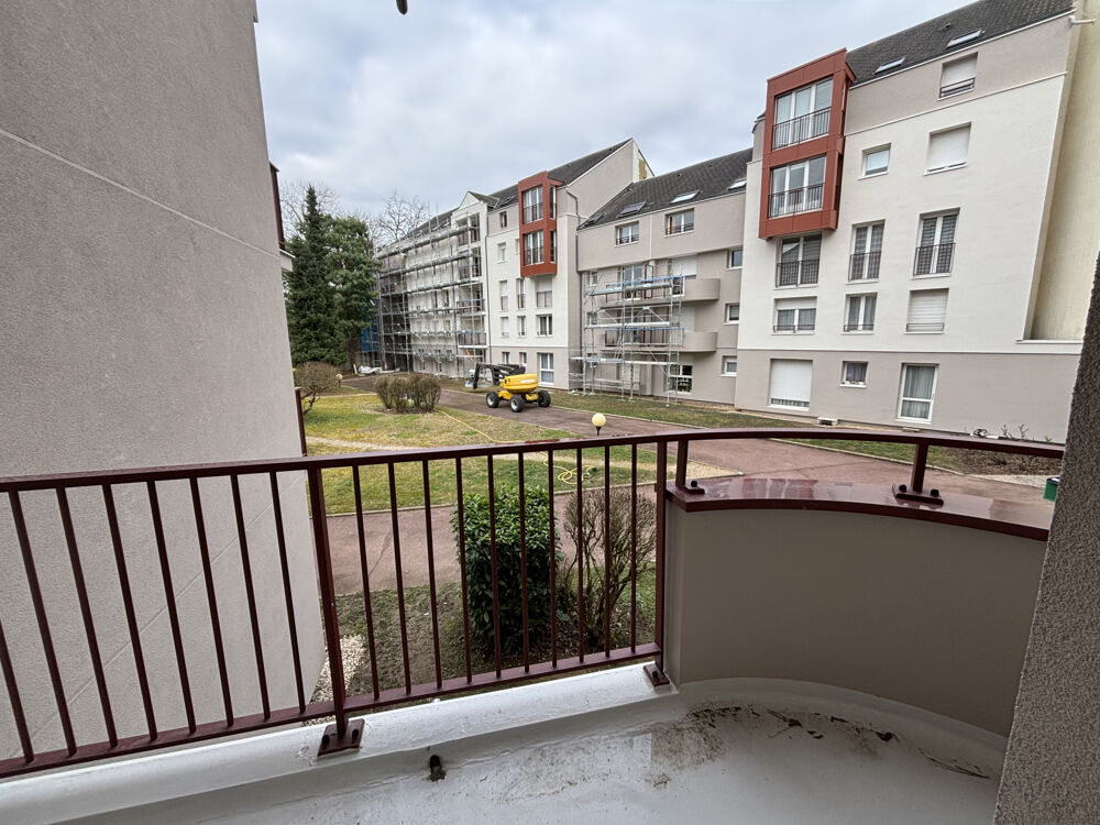 ORLEANS - 2 RUE DU BARON - F3