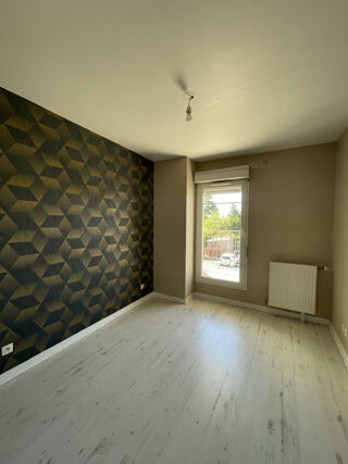  Appartement à louer 3 pièces 63 m²