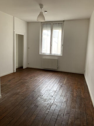  Appartement à louer 1 pièce 30 m²