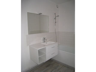  Appartement à louer 2 pièces 47 m²
