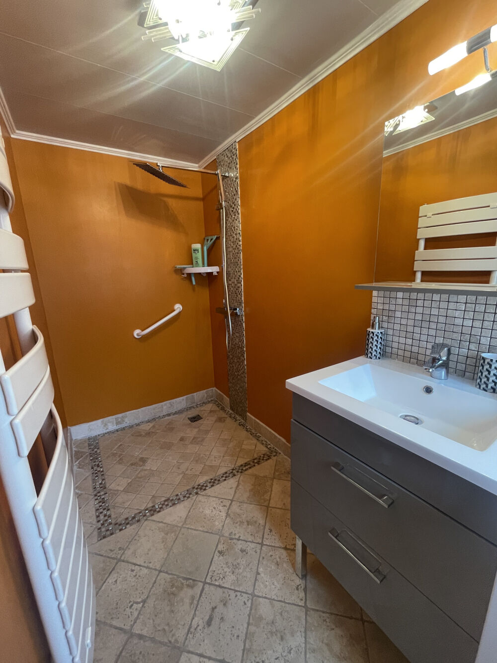 Location Appartement F1 MEUBLÉ - PROCHE DE L'AFTEC - ORLÉANS - LIBRE LE 03/11/2026 Orleans