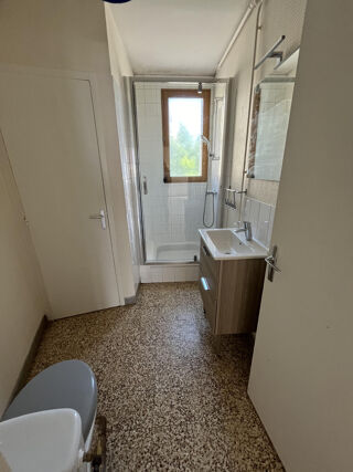  Appartement à louer 1 pièce 36 m²