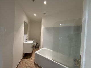  Appartement � louer 3 pi�ces 84 m�