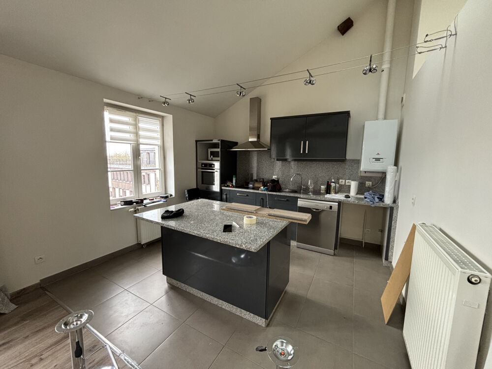 ORLEANS - RUE DU PUIT DE LINIERES - F3 A LOUER