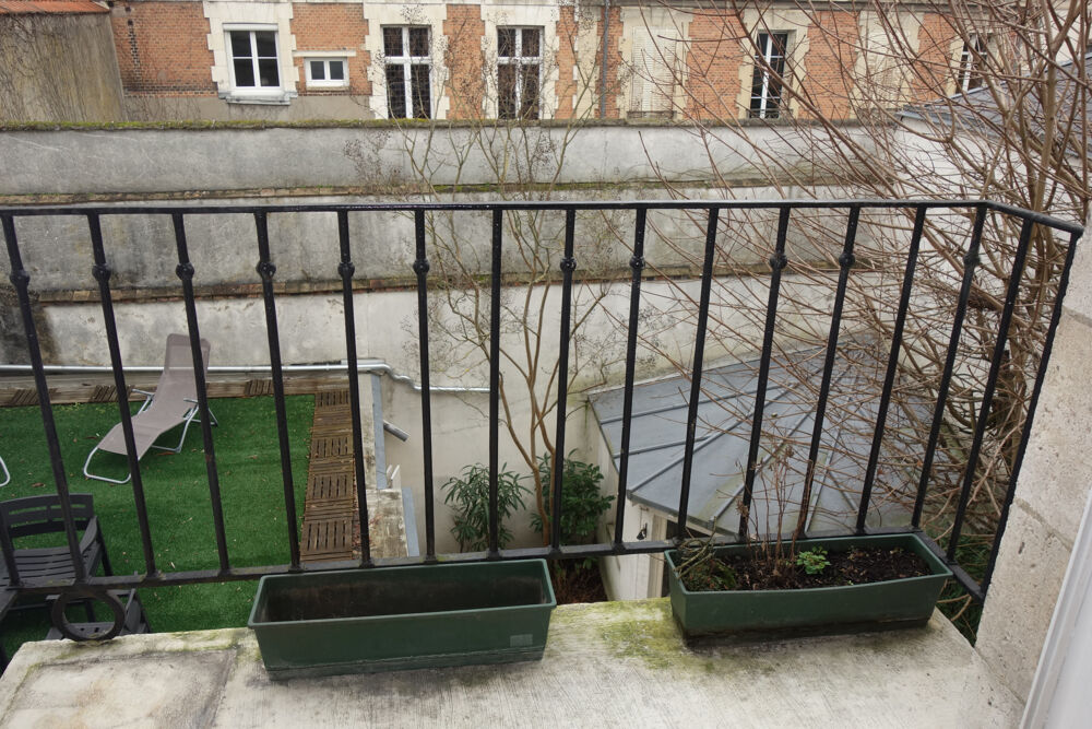 72 RUE DE LA BRETONNERIE - LIBRE le 01/09 - CHAUFFAGE COMPRIS