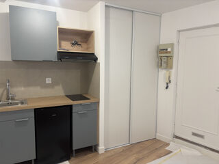  Appartement à louer 1 pièce 26 m²