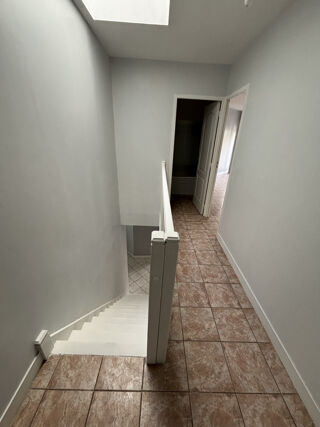  Appartement � louer 3 pi�ces 84 m�