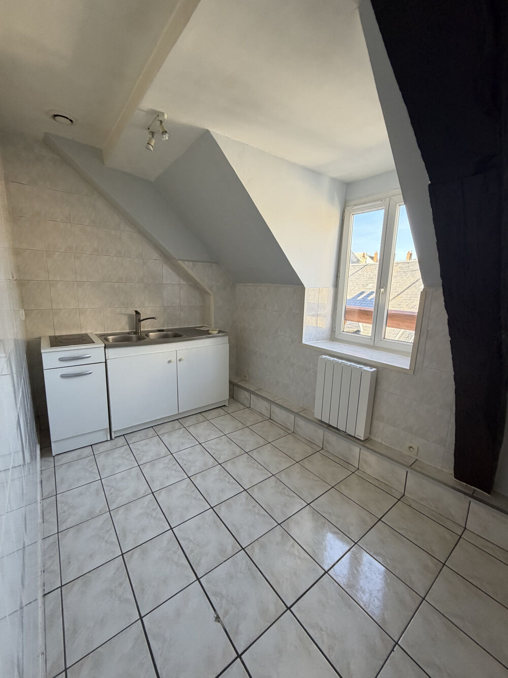 Location Appartement 5 IMPASSE DU CRUCIFIX - LIBRE DE SUITE Orleans