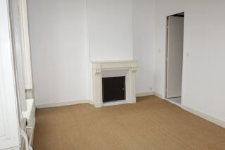  Appartement à louer 2 pièces 40 m²