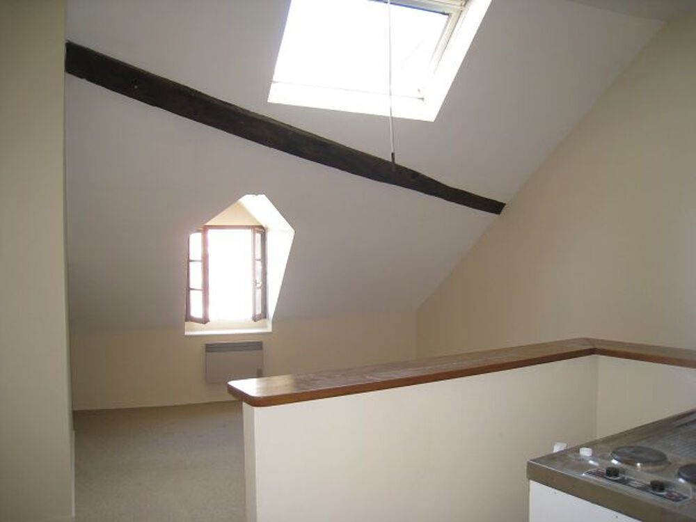 Location Appartement 7 RUE PORTE SAINT JEAN - LIBRE LE 24/10 Orleans