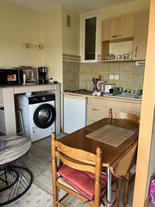  Appartement à louer 1 pièce 26 m²