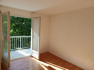  Appartement à louer 2 pièces 58 m²