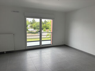  Appartement à louer 2 pièces 46 m²