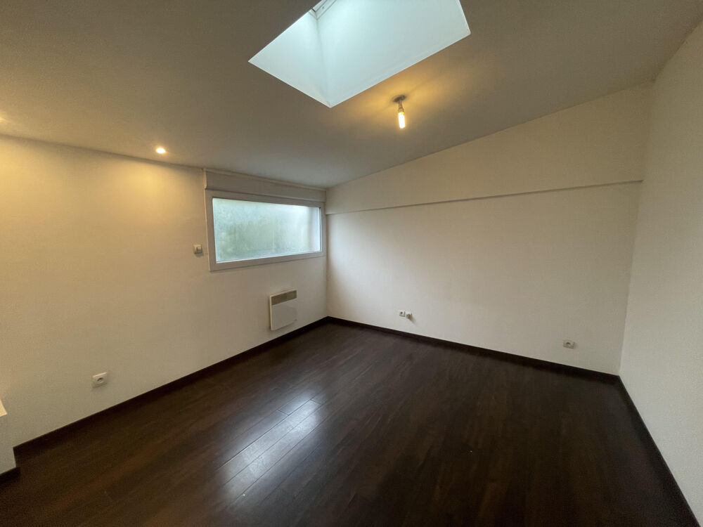 Location Appartement FLEURY LES AUBRAIS - LOFT DE 160M2 Fleury les aubrais