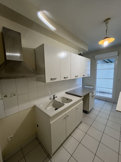  Appartement � louer 4 pi�ces 115 m�