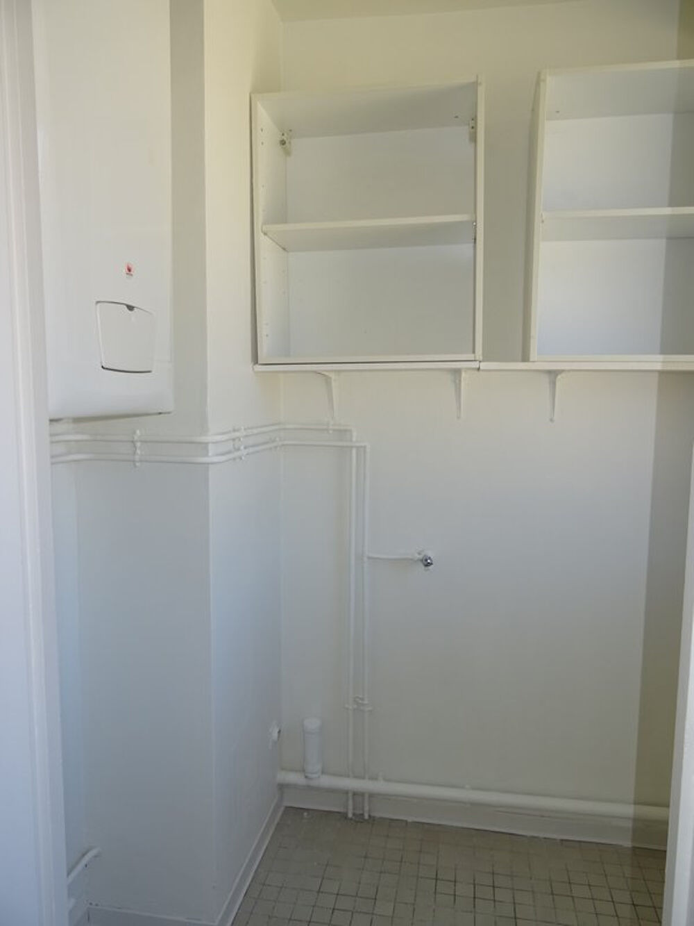 Location Appartement 48 RUE DES CARMES - LIBRE LE 09/11/2026 Orleans