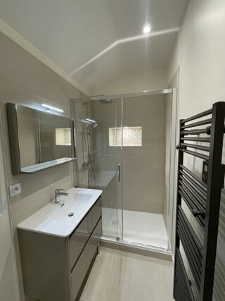  Appartement à louer 2 pièces 35 m²