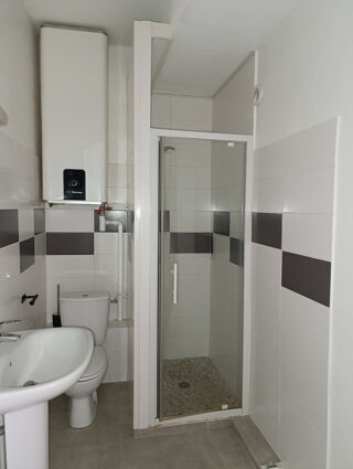  Appartement à louer 2 pièces 34 m²