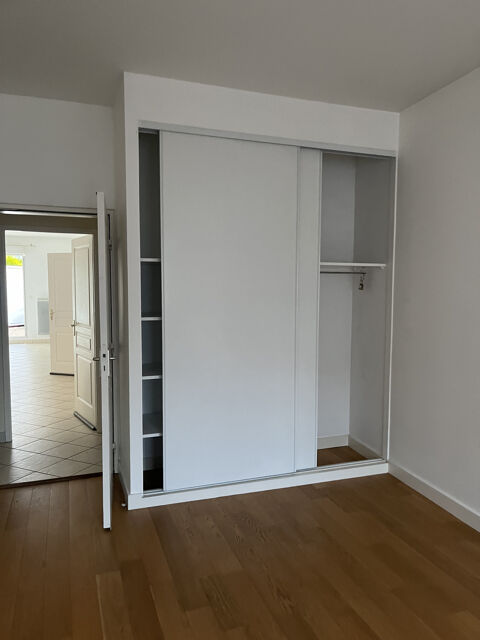  Appartement � louer 4 pi�ces 115 m�