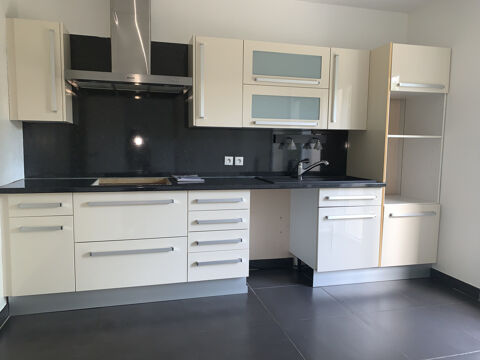  Maison � louer 6 pi�ces 181 m�