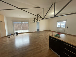  Appartement � louer 5 pi�ces 152 m�