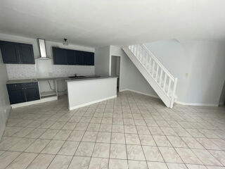  Appartement � louer 3 pi�ces 84 m�