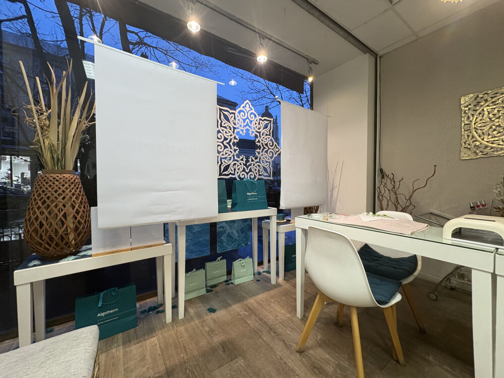   À vendre   Local commercial de 79,63 m2   Orléans centre 
