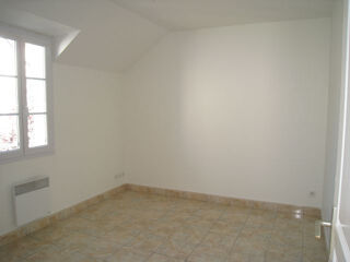  Appartement à louer 3 pièces 53 m²