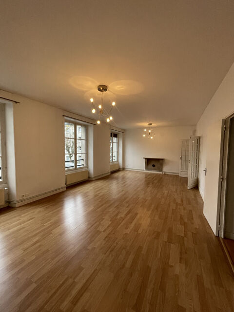  Appartement � louer 3 pi�ces 87 m�