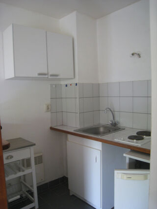  Appartement à louer 1 pièce 22 m²