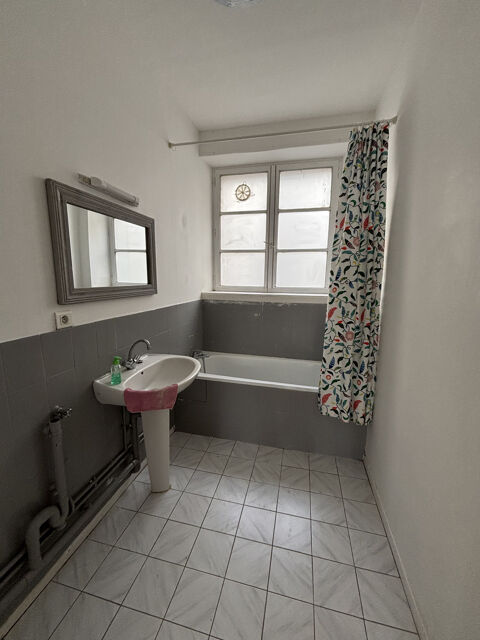  Appartement � louer 3 pi�ces 87 m�