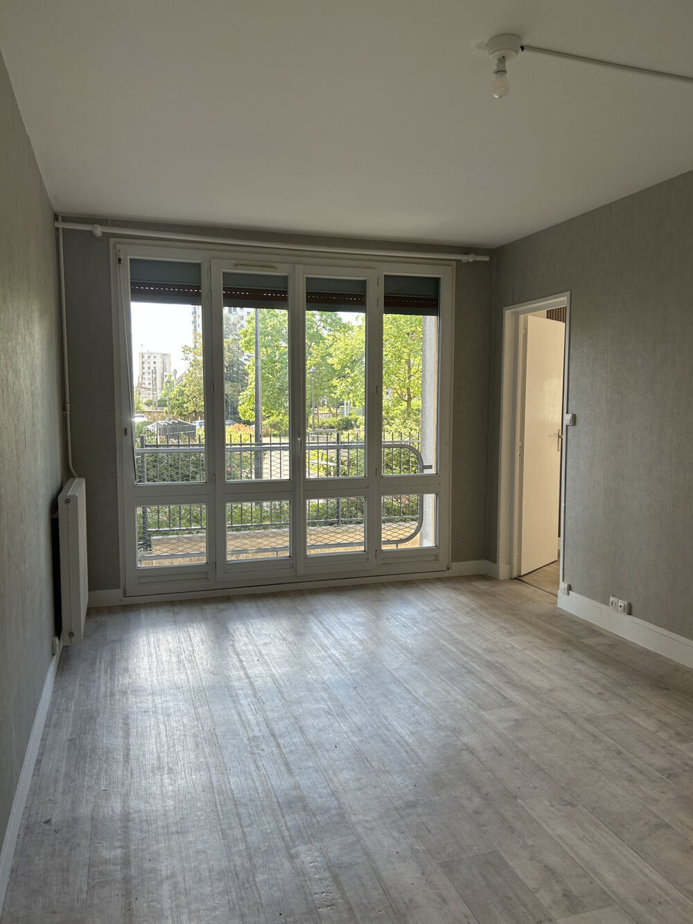 5 RUE THEODULPHE - LIBRE