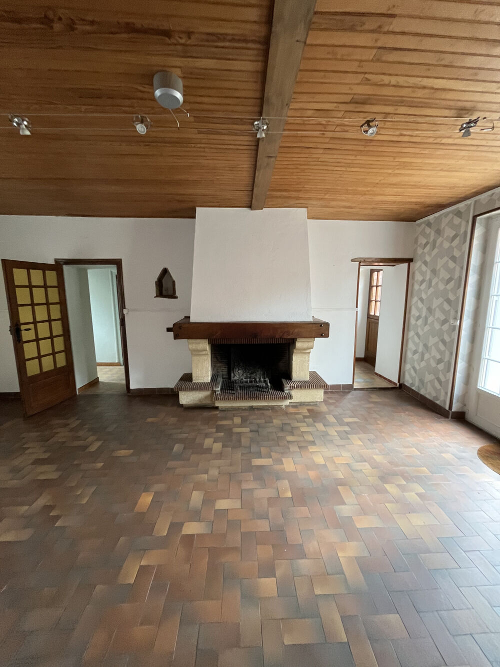 ST HILAIRE ST MESMIN - DISPONIBLE LE 27.07.26