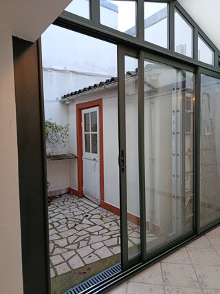  Maison à louer 4 pièces 131 m²