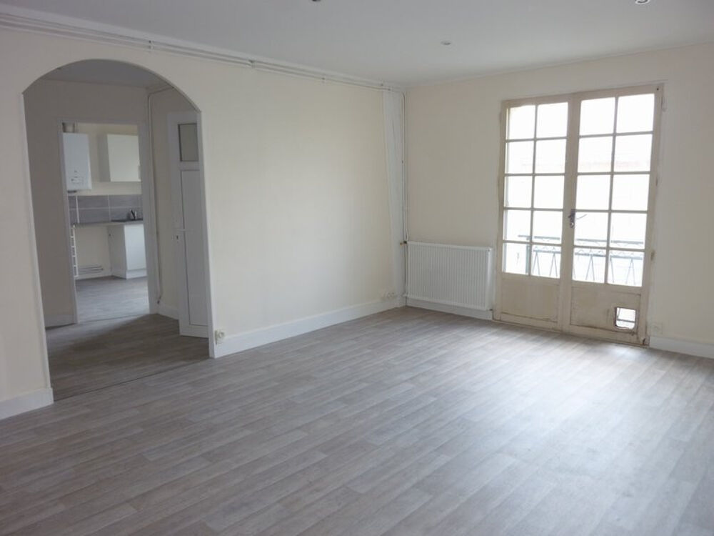 F3- 41 RUE BELLEBAT - LIBRE