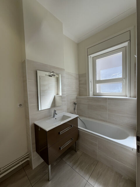  Appartement � louer 3 pi�ces 95 m�